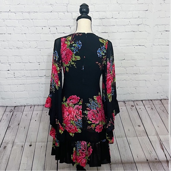 Betsey Johnson Black Long Sleeve Dress With Flower Design Size 8 - Picture 3 of 5